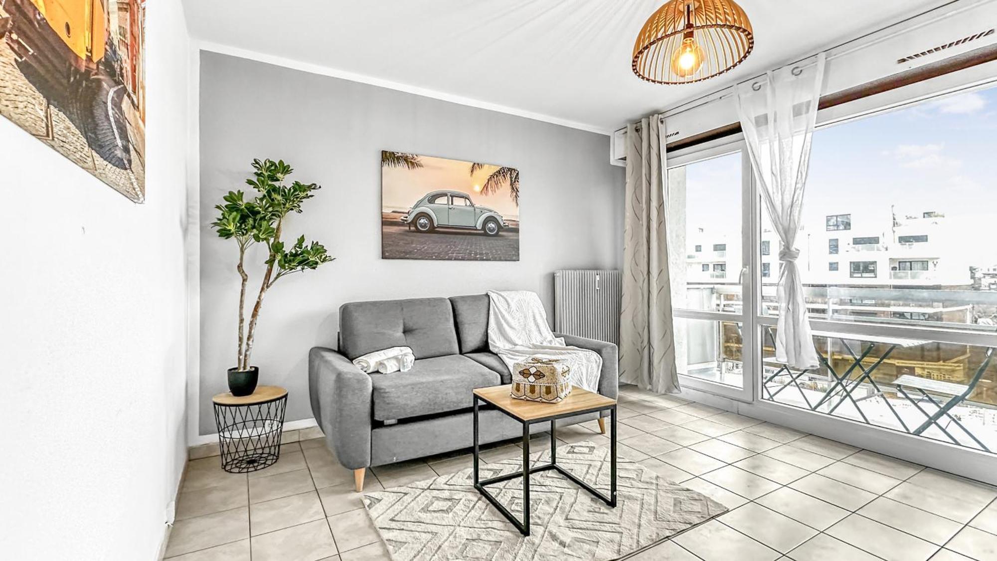 Homey Mosa - Au Pied Du Tram - Proche Centre - Balcon Prive - Wifi Et Netflix Appartamento