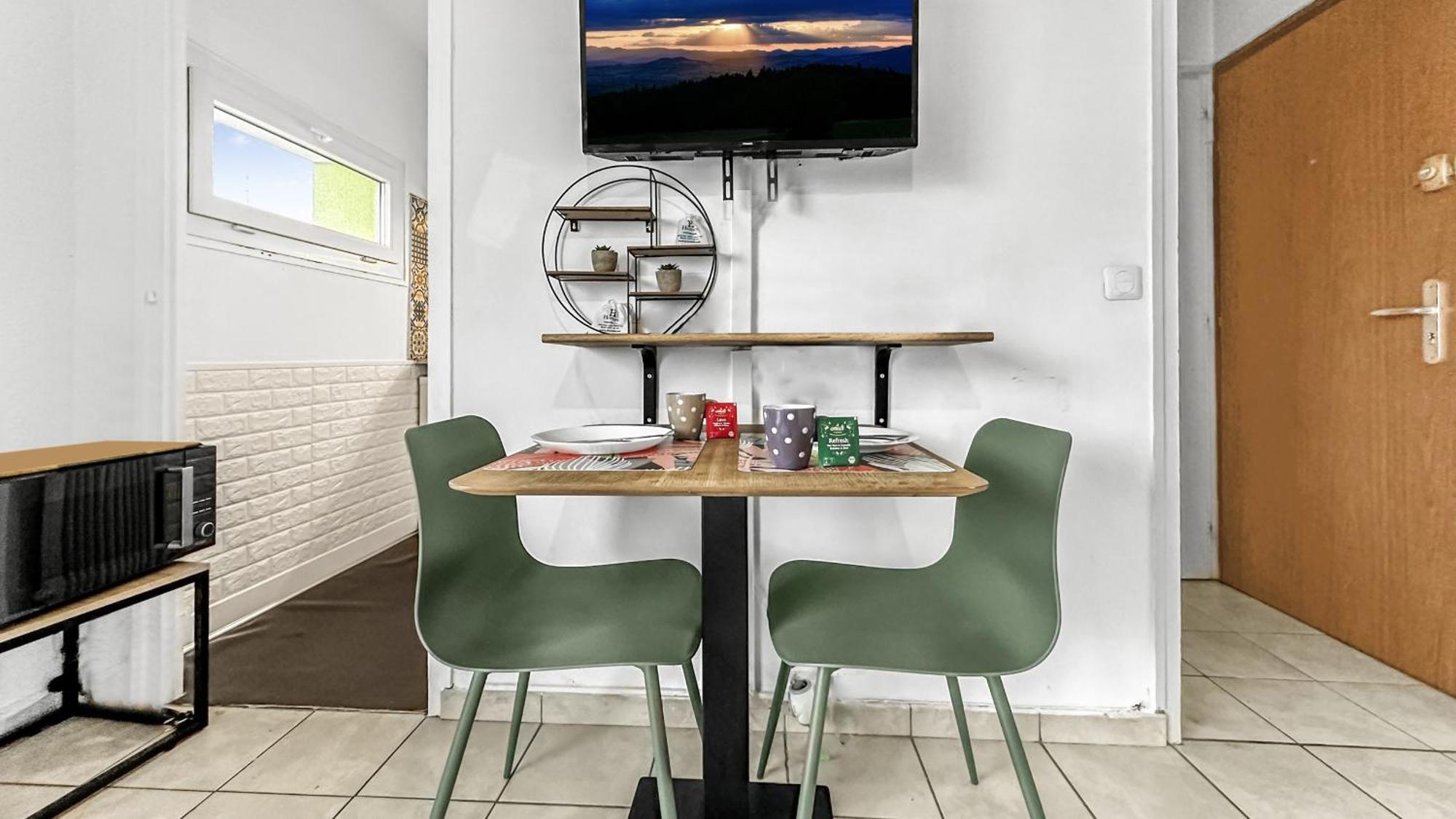 Homey Mosa - Au Pied Du Tram - Proche Centre - Balcon Prive - Wifi Et Netflix Apartment Annemasse